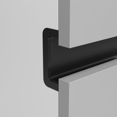 Профиль для кухонных баз С COMBI 6м белый глянец